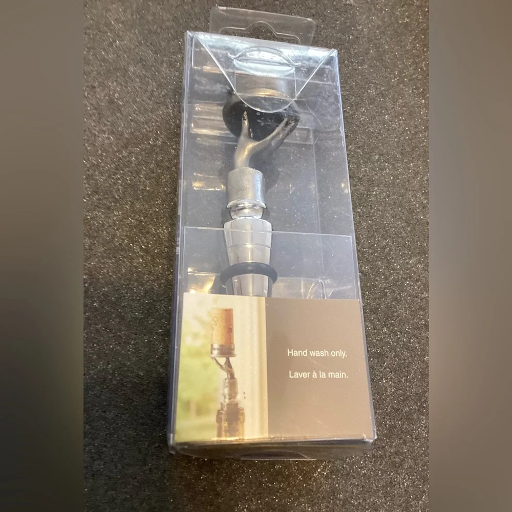🚨Sale🚨 NWT Pier 1 Silver Bottle Wine Stopper